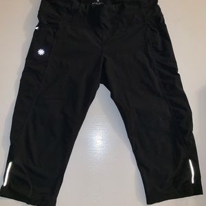 Athleta Dobby Be Free Knicker Crops